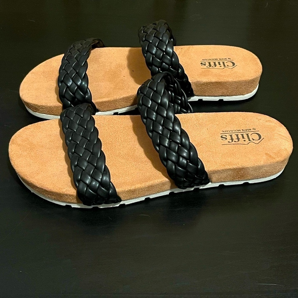 Cliffs By White Mountain Women's Thankful Slide Sandal